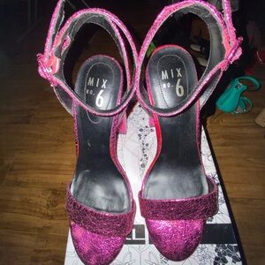Mix No. 6 Fuchsia Glitter Heels
